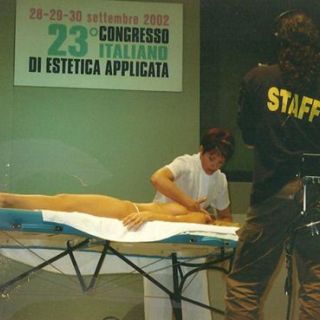 2002 Italia Milan 23º Congreso de Estetica Aplicada LNE
